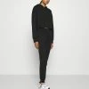 Even&Odd SET CROPPED HOODIE WITH JOGGER - Sweat à capuche qualité absolue pulls et gilets haute femme