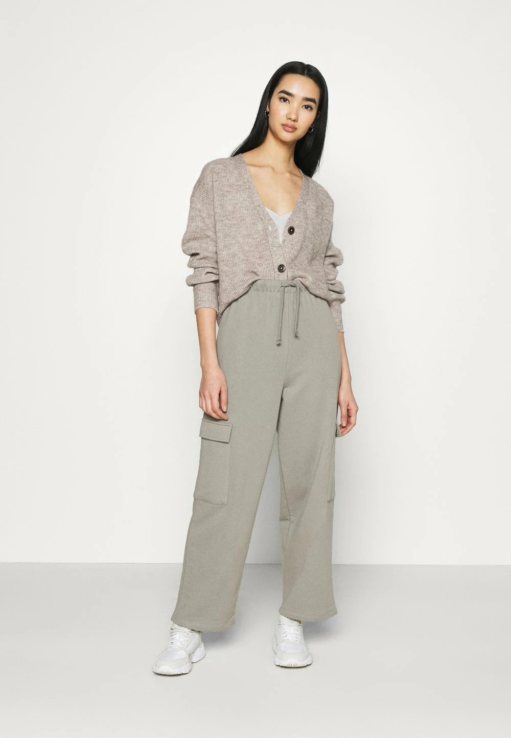 Even&Odd Débardeur Haute Qualité t-shirts et tops col en v profond femme 4 Even&Odd Débardeur Haute Qualité t-shirts et tops col en v profond femme – Image 2