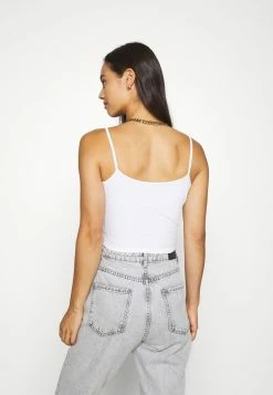 Haute Qualité Even&Odd Débardeur t-shirts et tops cache-cœur femme -Even&Odd Soldes 2022 0e48a09be27c41cb96a1ae11a00a3503