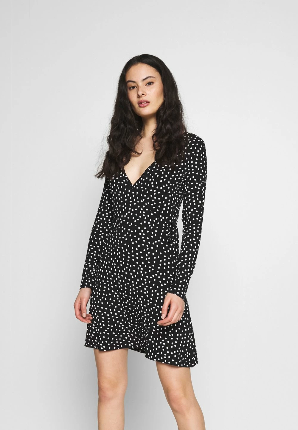 Even&Odd Prix Accessible FAKE WRAP DRESS - Robe en jersey robes cache-cœur femme 3 Even&Odd Prix Accessible FAKE WRAP DRESS - Robe en jersey robes cache-cœur femme