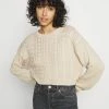 50% Off De Vente Even&Odd CROPPED LOOSE CABLE JUMPER - Pullover pulls et gilets col rond femme -Even&Odd Soldes 2022 130c8a73d5d64169a36bdbd6f02c24b2