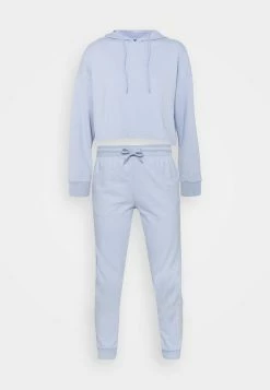 Even&Odd Prix Usine SET CROPPED HOODIE WITH JOGGER - Sweat à capuche pulls et gilets normale femme 30 Even&Odd Prix Usine SET CROPPED HOODIE WITH JOGGER - Sweat à capuche pulls et gilets normale femme -Even&Odd Soldes 2022 1491c2a26eb3407b99cd8c096c67822e 1