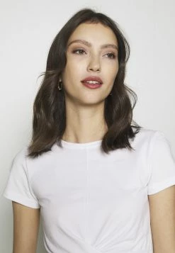 Prix Affortable Even&Odd T-shirt basique t-shirts et tops col rond femme 11 Prix Affortable Even&Odd T-shirt basique t-shirts et tops col rond femme -Even&Odd Soldes 2022 1765d4fe3f1b41f08377c09e2a710c25