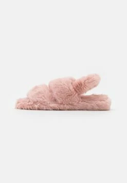 Even&Odd Chaussons Prix Compétitif ouvert femme 17 Even&Odd Chaussons Prix Compétitif ouvert femme -Even&Odd Soldes 2022 184d90e76a31407f85a6d972d7d25cbe 2