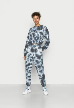 Even&Odd Assurance De l’Authenticité SET - CROPPED SWEAT & JOGGER IN TIE DYE - Sweatshirt pantalons haute femme
