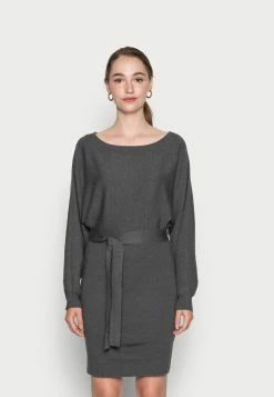 Even&Odd BELTED MINI DRESS - Robe pull Assurance De lâAuthenticitĂ© robes col bateau femme