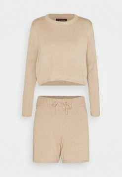 Even&Odd Vendre SET - Pullover shorts haute femme 17 Even&Odd Vendre SET - Pullover shorts haute femme -Even&Odd Soldes 2022 1b67988451cd4ae3b845423d6a1405e6