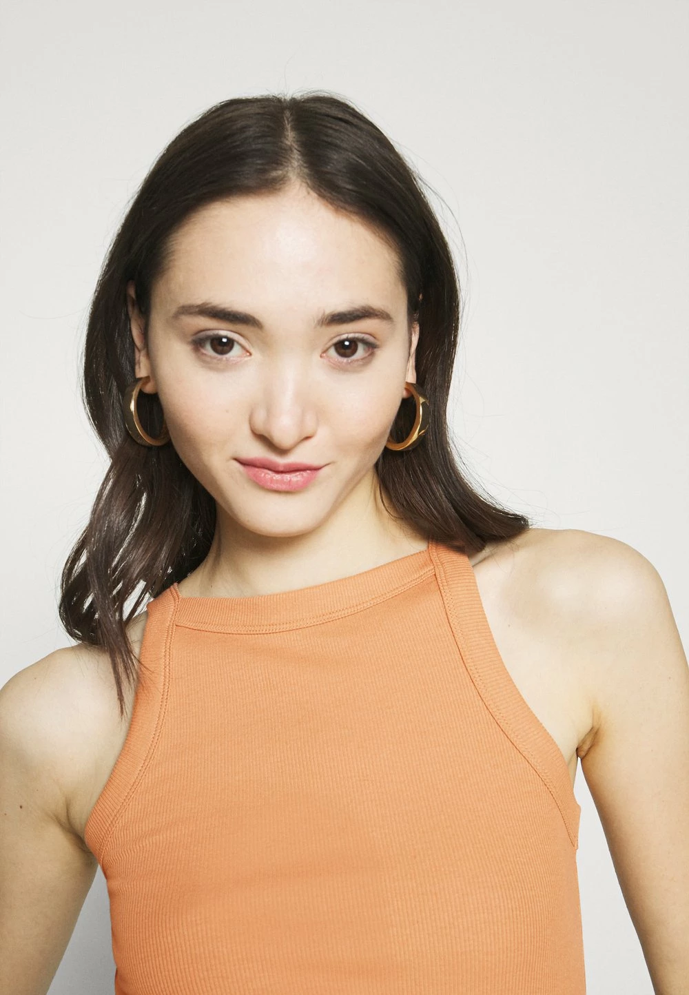 Even&Odd Débardeur Prix Usine t-shirts et tops col carré femme 7 Even&Odd Débardeur Prix Usine t-shirts et tops col carré femme – Image 5