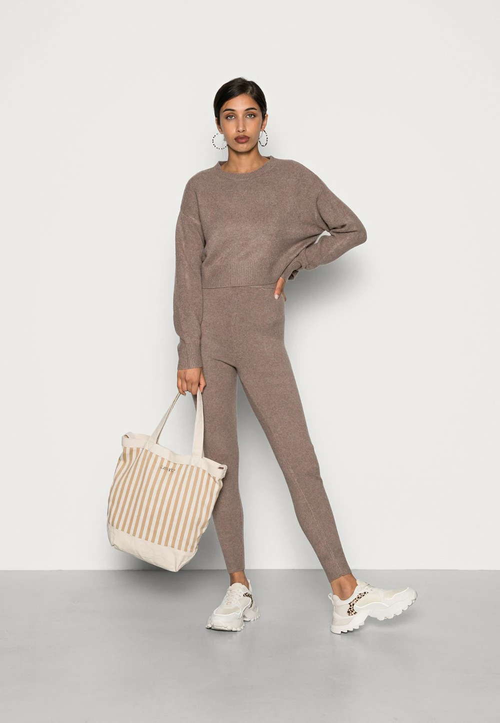 Even&Odd Petit Prix JUMPER & PANT SET - Pullover pulls et gilets haute femme 4 Even&Odd Petit Prix JUMPER & PANT SET - Pullover pulls et gilets haute femme – Image 2