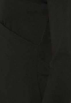 Even&Odd Prix Accessible T-shirt à manches longues t-shirts et tops cache-cœur femme -Even&Odd Soldes 2022 2b7952c2871d47f8bd3f0c6e12376f96