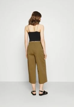 Authentique 100% Even&Odd Wide cropped leg Chino - Pantalon classique pantalons haute femme 12 Authentique 100% Even&Odd Wide cropped leg Chino - Pantalon classique pantalons haute femme -Even&Odd Soldes 2022 309f588fb6fc48a8b9f2e1b2492085f2