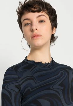 Even&Odd Prix Préférentiel T-shirt à manches longues t-shirts et tops col rond femme 14 Even&Odd Prix Préférentiel T-shirt à manches longues t-shirts et tops col rond femme -Even&Odd Soldes 2022 395455ec31214bf0b01eb28562e555d4