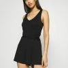 Even&Odd BASIC deep v playsuit - Combinaison Vendre-Réclame combinaisons & salopettes col en v profond femme