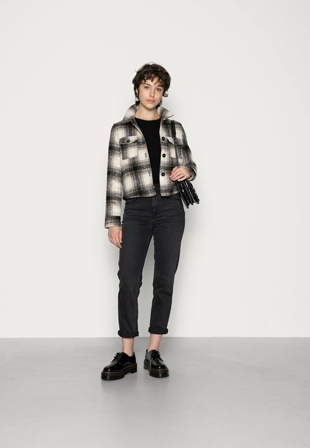 Even&Odd Plus Bas Prix De Vente BACK DETAIL LACING - Pullover pulls et gilets col rond femme 4 Even&Odd Plus Bas Prix De Vente BACK DETAIL LACING - Pullover pulls et gilets col rond femme – Image 2