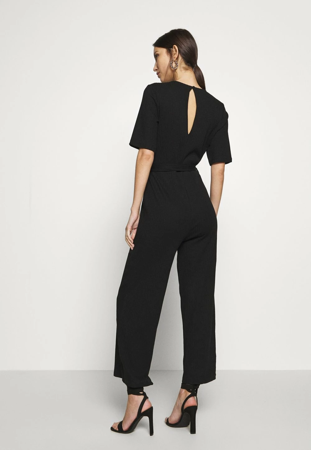 Prix Légers Even&Odd BASIC - Ribbed short sleeves belted jumpsuit - Combinaison combinaisons et salopettes col rond femme 5 Prix Légers Even&Odd BASIC - Ribbed short sleeves belted jumpsuit - Combinaison combinaisons et salopettes col rond femme – Image 3