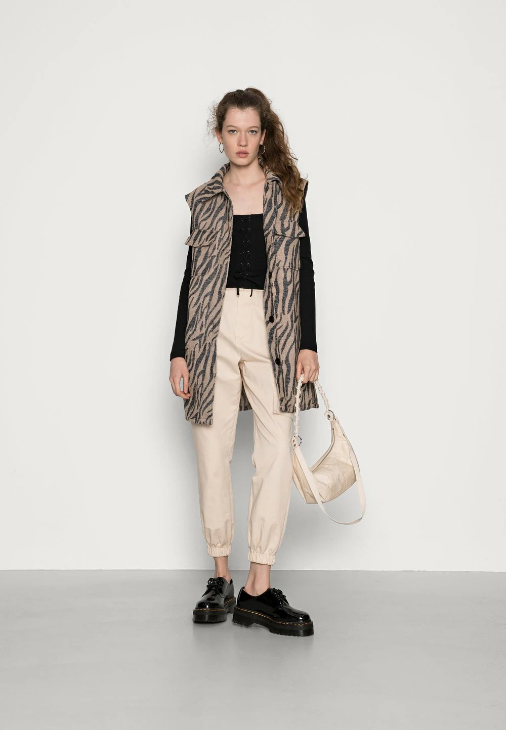 Prix Discount Even&Odd T-shirt à manches longues t-shirts et tops encolure large ronde femme 4 Prix Discount Even&Odd T-shirt à manches longues t-shirts et tops encolure large ronde femme – Image 2