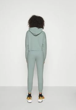 Even&Odd Prix Usine SET CROPPED HOODIE WITH JOGGER - Sweat à capuche pulls et gilets normale femme 20 Even&Odd Prix Usine SET CROPPED HOODIE WITH JOGGER - Sweat à capuche pulls et gilets normale femme -Even&Odd Soldes 2022 54110abfad344fafb2d8e091d7051552