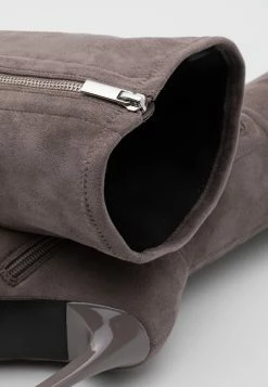 Even&Odd Plus Bas Prix De Vente Bottes à talons hauts pointu femme -Even&Odd Soldes 2022 5cba1c689b82401a871ae8bf0ef78e34