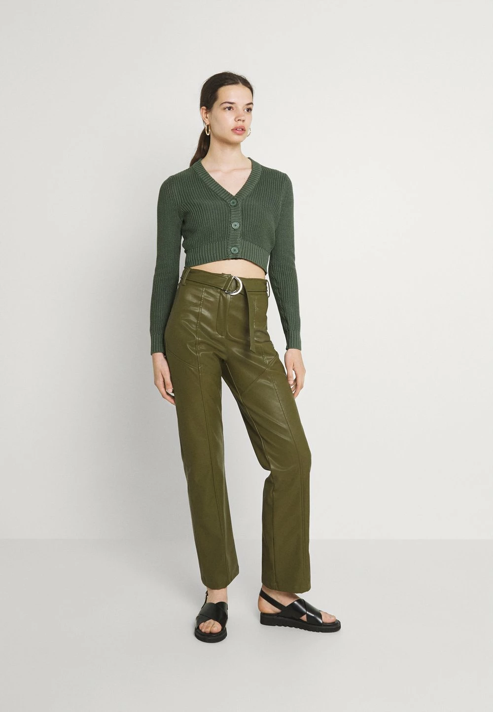 Even&Odd Prix Dynamité CROPPED CARDIGAN - Gilet pulls et gilets col en v profond femme 4 Even&Odd Prix Dynamité CROPPED CARDIGAN - Gilet pulls et gilets col en v profond femme – Image 2