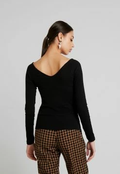 Even&Odd Qualité Excellente T-shirt à manches longues t-shirts et tops col en v profond femme 9 Even&Odd Qualité Excellente T-shirt à manches longues t-shirts et tops col en v profond femme -Even&Odd Soldes 2022 60940651f47f464bb8fdc463d53a447e