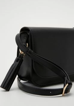 Prix De Lancement Even&Odd Sac bandoulière sacs fermoir aimanté femme -Even&Odd Soldes 2022 6138670532de4d6ab5ebca2f5a7d9701