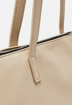 Even&Odd Cabas Prix De Rêve sacs compartiment pour téléphone portable femme 10 Even&Odd Cabas Prix De Rêve sacs compartiment pour téléphone portable femme -Even&Odd Soldes 2022 64e6a02431e3450d9ce6db79ae8379a7