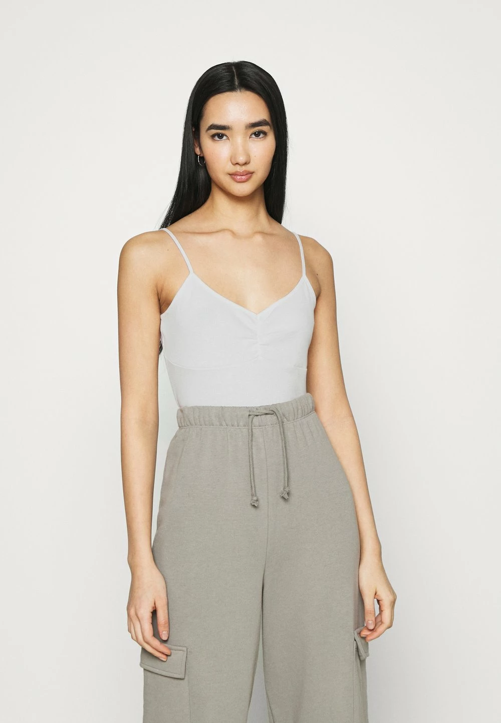 Even&Odd Débardeur Haute Qualité t-shirts et tops col en v profond femme 3 Even&Odd Débardeur Haute Qualité t-shirts et tops col en v profond femme