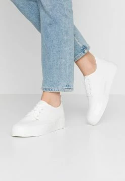 Even&Odd Baskets basses Promos sneakers rond femme