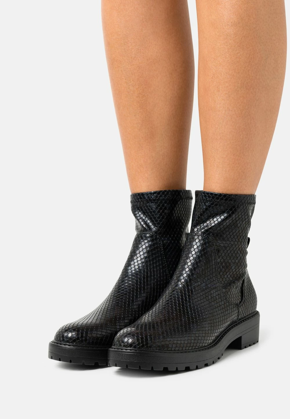 Even&Odd Bottines Prix Compétitif rond femme 3 Even&Odd Bottines Prix Compétitif rond femme