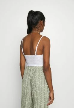 Assurance De l’Authenticité Even&Odd Débardeur t-shirts et tops col en v profond femme 11 Assurance De l’Authenticité Even&Odd Débardeur t-shirts et tops col en v profond femme -Even&Odd Soldes 2022 71e51116428541489d5de5651d7466c7