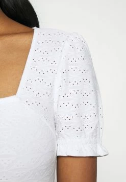 Even&Odd T-shirt imprimé Soldes En Ligne t-shirts et tops col carré femme 12 Even&Odd T-shirt imprimé Soldes En Ligne t-shirts et tops col carré femme -Even&Odd Soldes 2022 72e186bf32ed49af894eb806ba2a4ef8