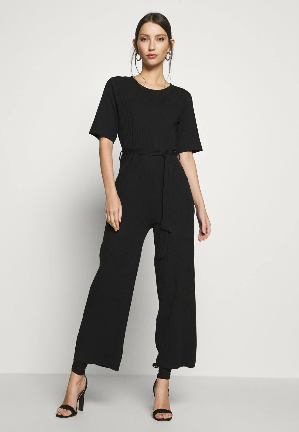 Prix Légers Even&Odd BASIC - Ribbed short sleeves belted jumpsuit - Combinaison combinaisons et salopettes col rond femme 3 Prix Légers Even&Odd BASIC - Ribbed short sleeves belted jumpsuit - Combinaison combinaisons et salopettes col rond femme