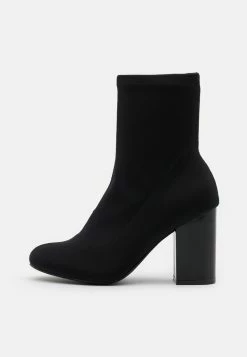 Even&Odd Prix Gelé Bottines à talons hauts rond femme -Even&Odd Soldes 2022 7bff46d75b33410e81f341d918dbcaf8
