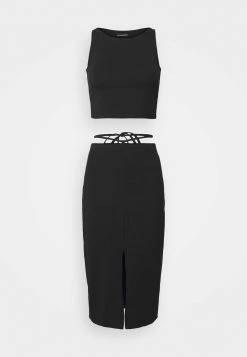 Even&Odd SET - Débardeur Vendre jupes col rond femme 12 Even&Odd SET - Débardeur Vendre jupes col rond femme -Even&Odd Soldes 2022 7cad60ba1426477ea8a7a759a1c13208