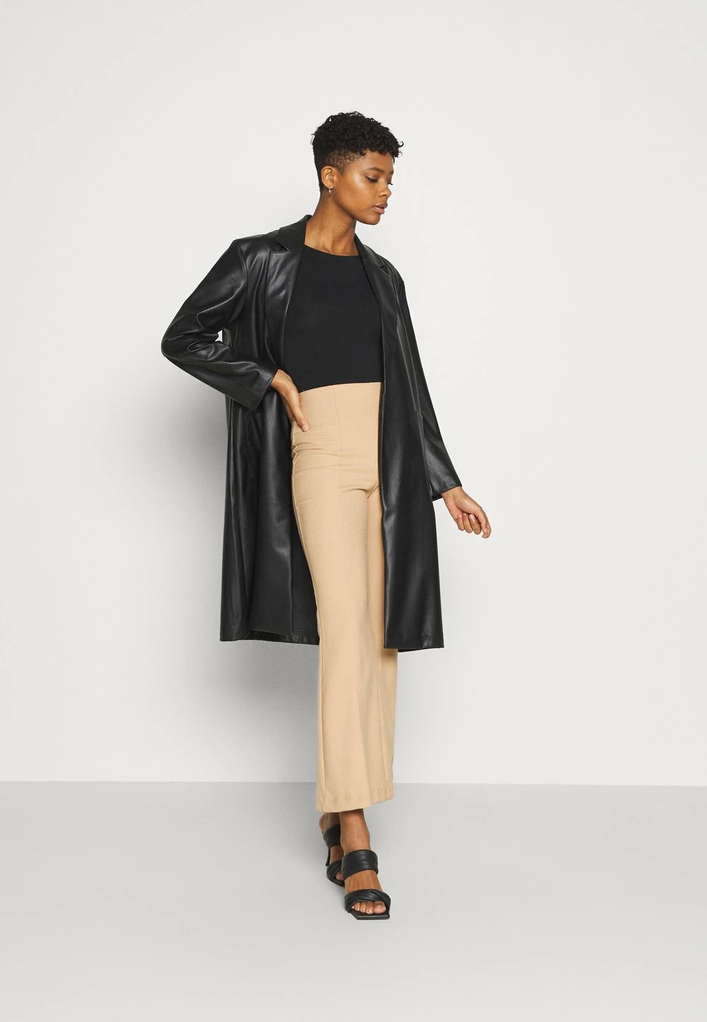 Even&Odd T-shirt à manches longues Faible Prix t-shirts et tops echancrure dos femme 4 Even&Odd T-shirt à manches longues Faible Prix t-shirts et tops echancrure dos femme – Image 2