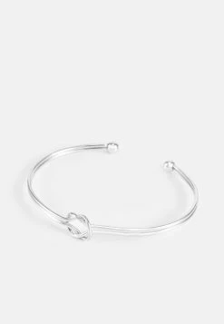 Even&Odd SET - Montre Prix Légers montres couleur unie femme 11 Even&Odd SET - Montre Prix Légers montres couleur unie femme -Even&Odd Soldes 2022 802c22f628cb45d2a8522899667ae7e6