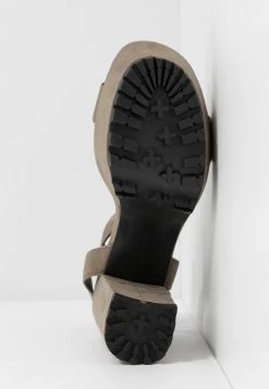 Prix Bradés Even&Odd Sandales à talons hauts sandales et nu-pieds ouvert femme -Even&Odd Soldes 2022 837ccb184a494cb0bb9b4471959a00a1