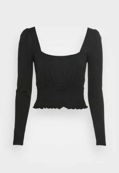 Even&Odd Réduction SHIRRING DETAIL LONG SLEEVE CROP WITH GATHER - T-shirt à manches longues t-shirts et tops col carré femme -Even&Odd Soldes 2022 87fe078824924c9982e71fb04f5882b6 1