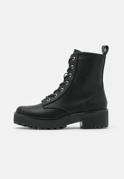 Even&Odd Prix Sacrifiés Bottines à plateau rond femme -Even&Odd Soldes 2022 89b5f1b29d5b44f7980630ef4ad488c8