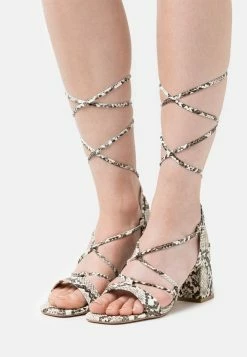 Even&Odd Pas Cher Sandales sandales et nu-pieds ouvert femme