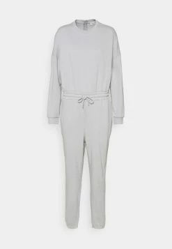 Even&Odd Bon Rapport Coût-Efficacité SWEAT - Oversized comfy - Combinaison combinaisons et salopettes col rond femme -Even&Odd Soldes 2022 9c2f22df92a141f3b8a6881b565e55eb 1