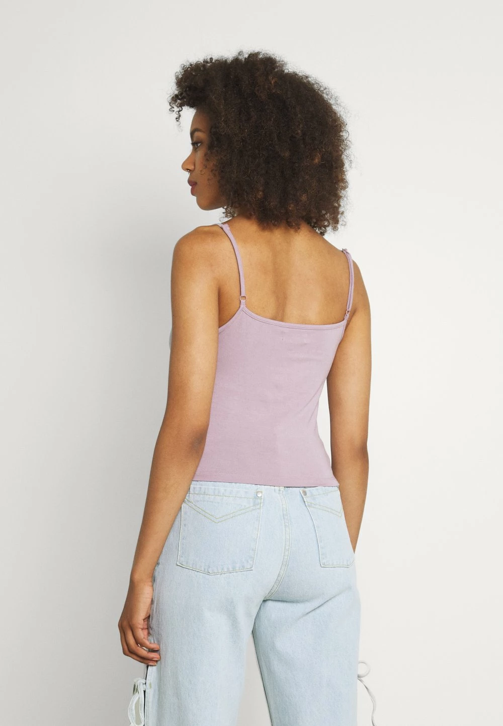 Even&Odd Débardeur Promos t-shirts et tops col en v profond femme 5 Even&Odd Débardeur Promos t-shirts et tops col en v profond femme – Image 3