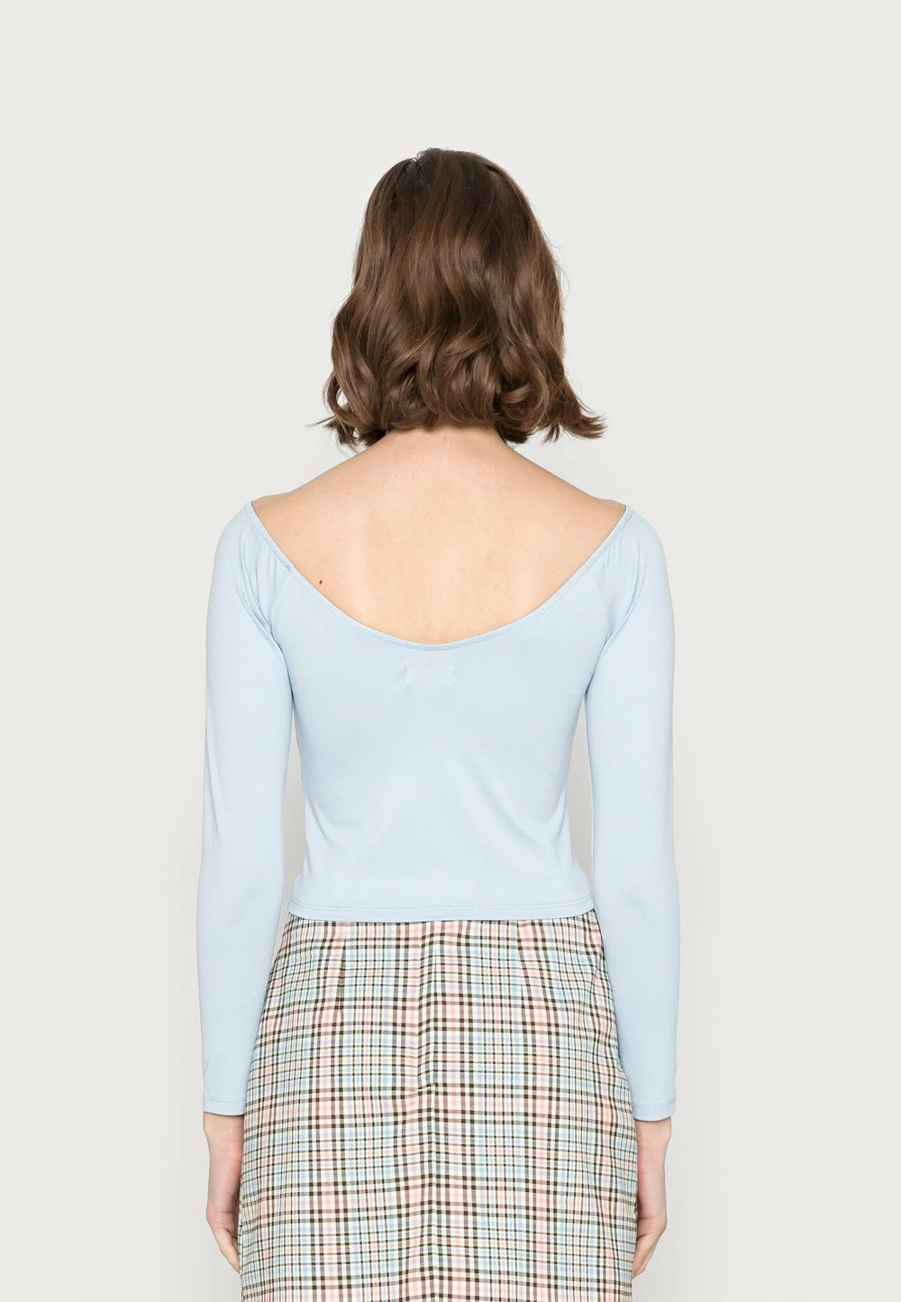 Rabais Even&Odd T-shirt à manches longues t-shirts et tops echancrure dos femme 5 Rabais Even&Odd T-shirt à manches longues t-shirts et tops echancrure dos femme – Image 3