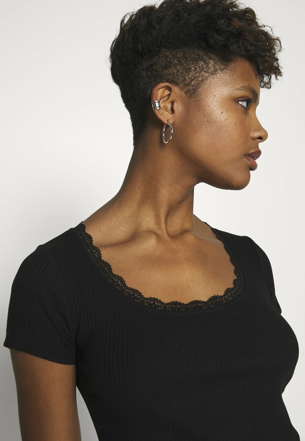 Even&Odd Prix Affortable T-shirt imprimé t-shirts et tops encolure large ronde femme 6 Even&Odd Prix Affortable T-shirt imprimé t-shirts et tops encolure large ronde femme – Image 4