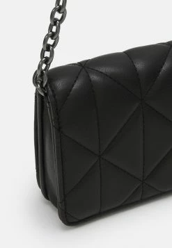 Even&Odd Prix Refroidis Sac bandoulière sacs fermoir aimanté femme -Even&Odd Soldes 2022 a855fec94ff1474dbb29c47d8fa3919b