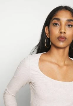 Even&Odd T-shirt à manches longues Prix Raisonnable t-shirts et tops encolure large ronde femme 13 Even&Odd T-shirt à manches longues Prix Raisonnable t-shirts et tops encolure large ronde femme -Even&Odd Soldes 2022 ab04d7a8bbae4b51af8ce027b356db26