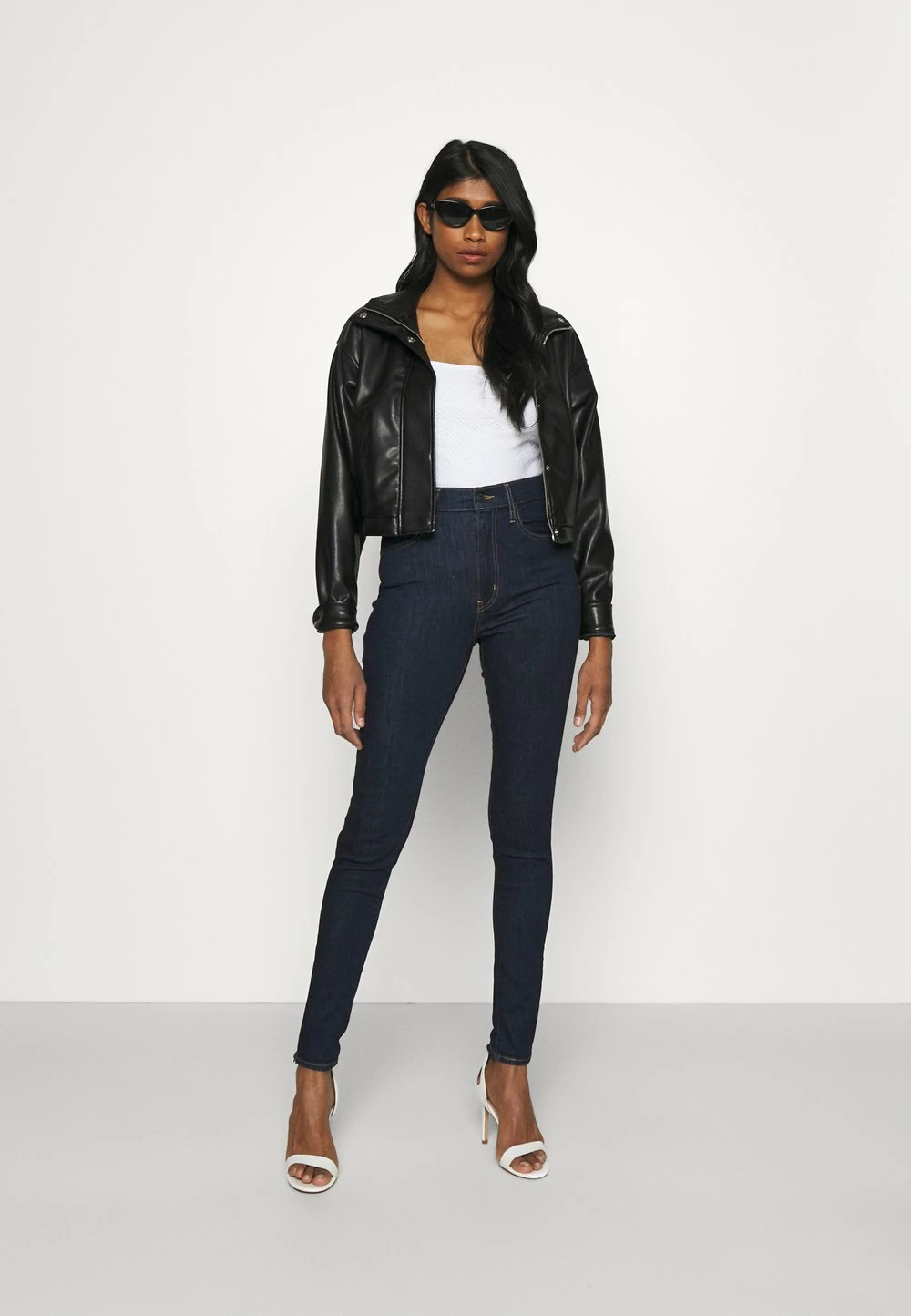 Even&Odd T-shirt imprimé Soldes En Ligne t-shirts et tops col carré femme 4 Even&Odd T-shirt imprimé Soldes En Ligne t-shirts et tops col carré femme – Image 2