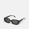 Even&Odd Lunettes de soleil Prix Sacrifiés trapèze femme 2 Even&Odd Lunettes de soleil Prix Sacrifiés trapèze femme -Even&Odd Soldes 2022 bc7be8d4cbe34c8aaa3cc5157f8d6b1f
