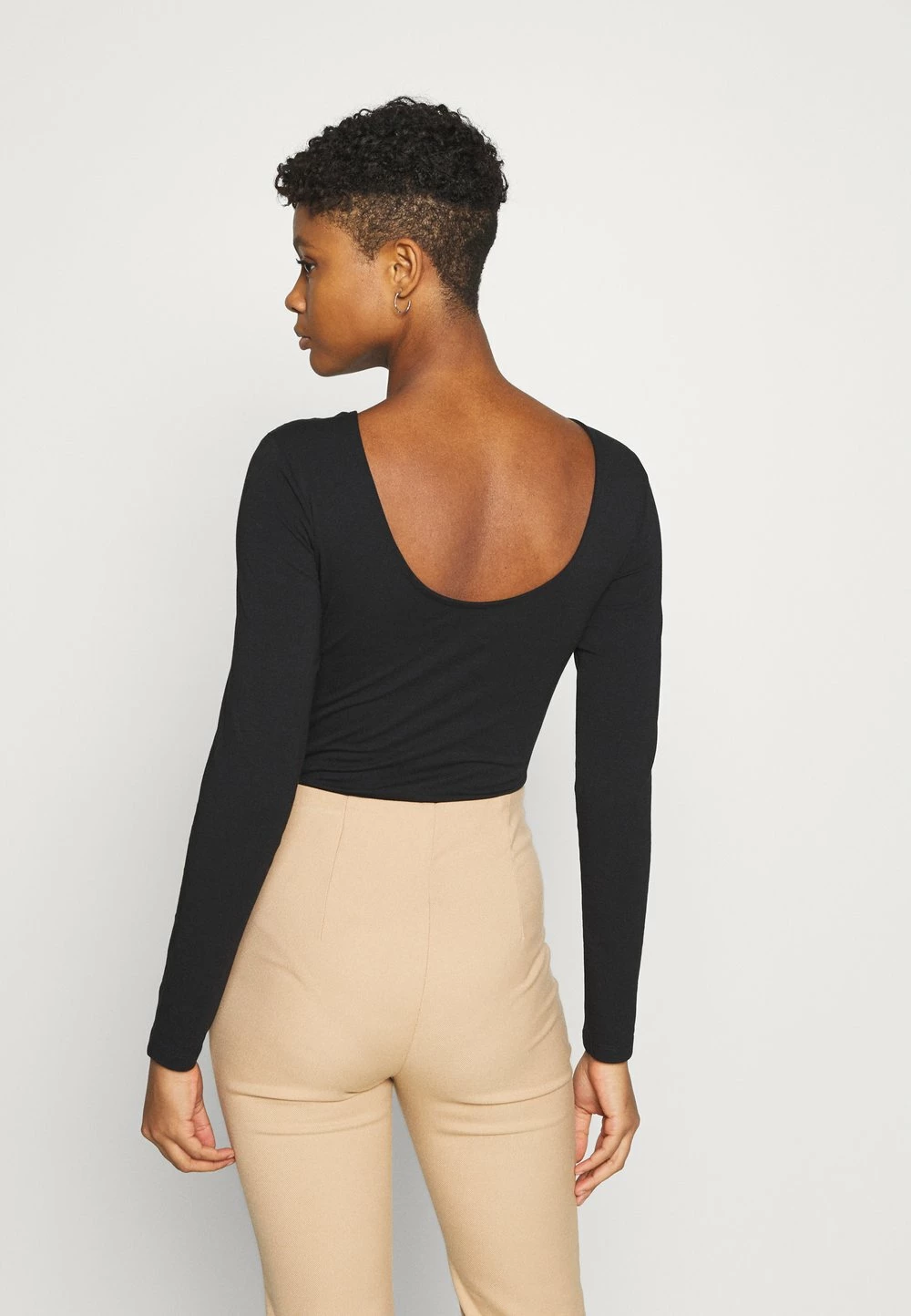 Even&Odd T-shirt à manches longues Faible Prix t-shirts et tops echancrure dos femme 5 Even&Odd T-shirt à manches longues Faible Prix t-shirts et tops echancrure dos femme – Image 3