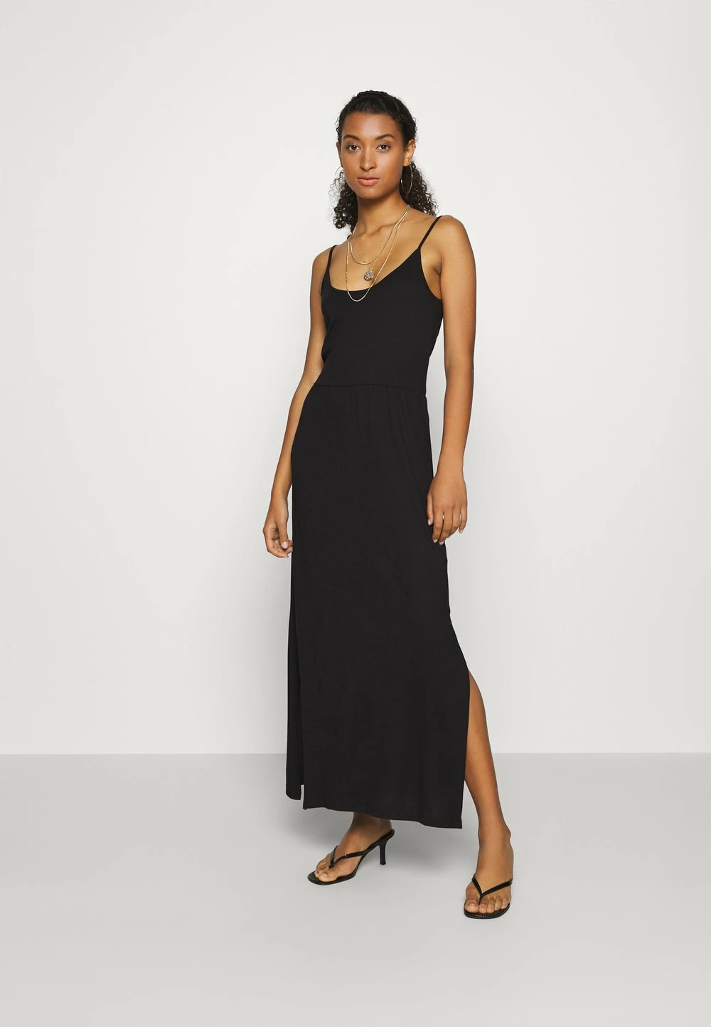 Prix Allégé Even&Odd Robe longue robes encolure large ronde femme 3 Prix Allégé Even&Odd Robe longue robes encolure large ronde femme